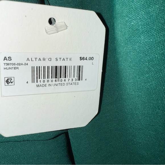 Altar'd State Lola Crossover Blouse 
in Forest Green - Large, never worn - Picture 8 of 14